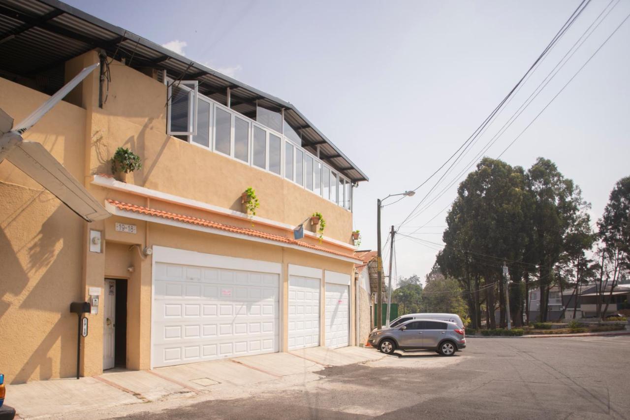 Euro Hostal Guatemala City Екстериор снимка