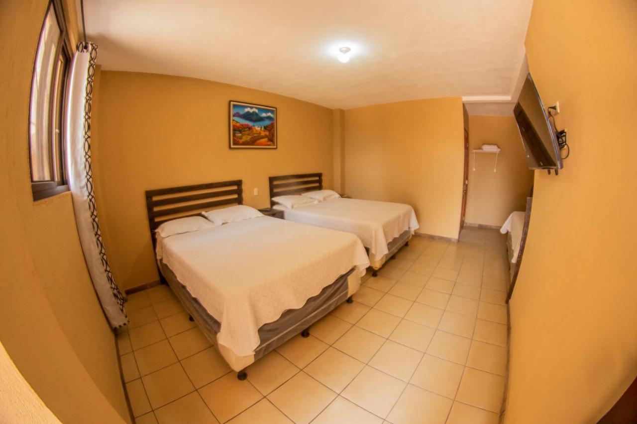 Euro Hostal Guatemala City Екстериор снимка
