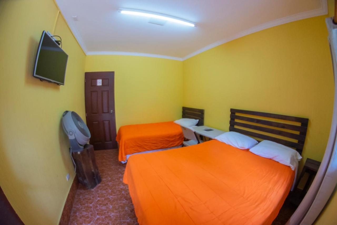 Euro Hostal Guatemala City Екстериор снимка