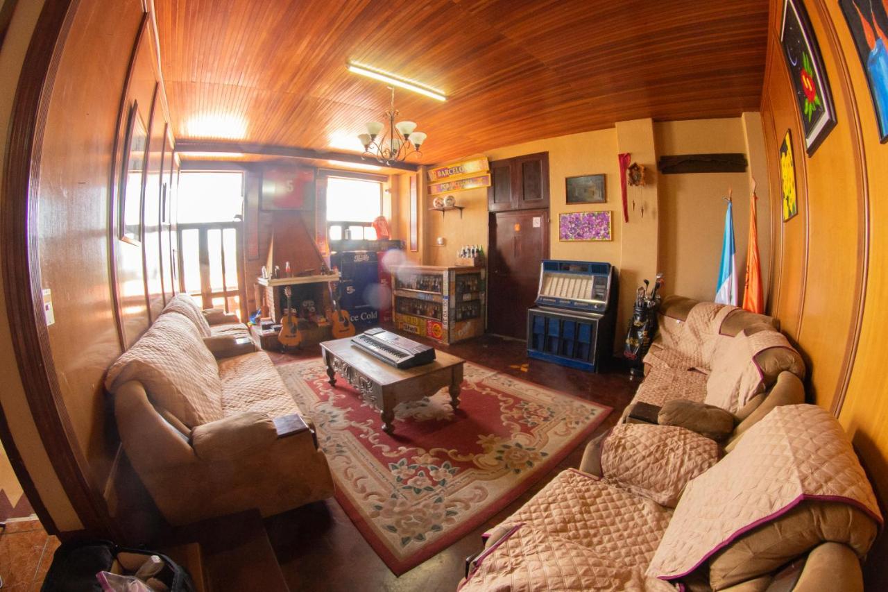 Euro Hostal Guatemala City Екстериор снимка
